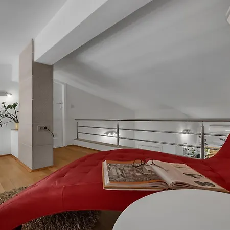 Apartment Dalmatia Oblutak *