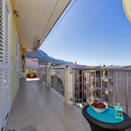 Apartment Dalmatia Oblutak *